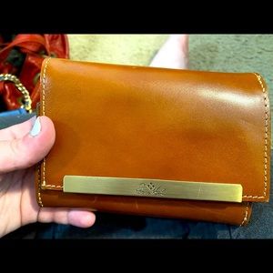 Patricia Nash leather wallet